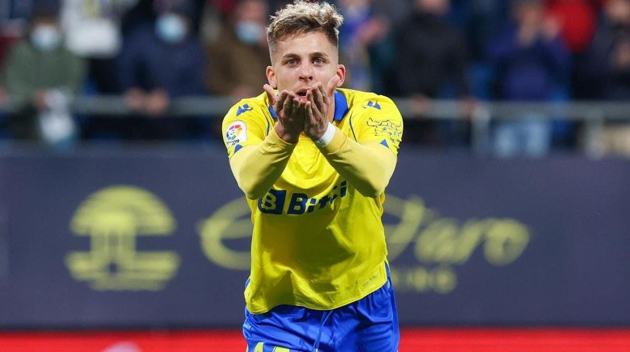 Iván Alejo celebra un gol esta temporada