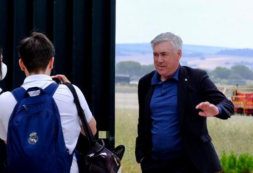 Carlo Ancelotti es el entrenador del Real Madrid.