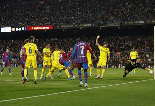 Conan Ledesma completó un encuentro de matrícula de honor en el Camp Nou.