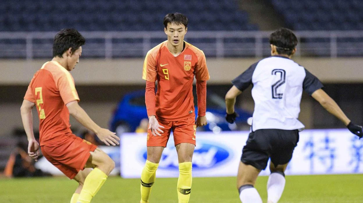El futbolista chino relacionado con el Cádiz