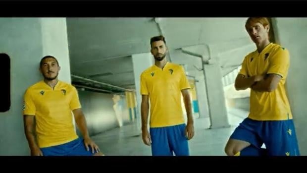 (Vídeo) El Cádiz CF presenta su equipación con un vídeo