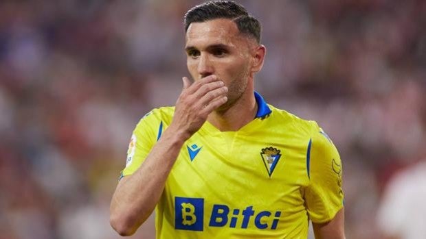 El Cádiz tasa a Lucas Pérez