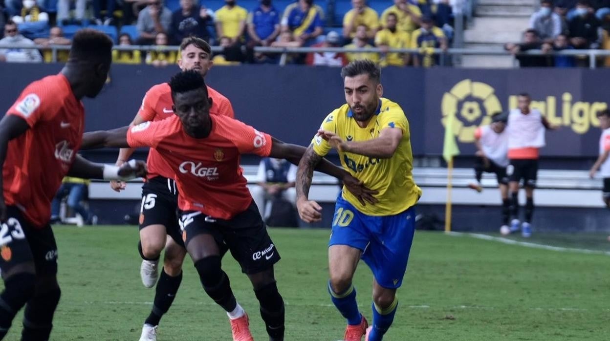 Alberto Perea y el Cádiz separan sus caminos tras seis temporadas