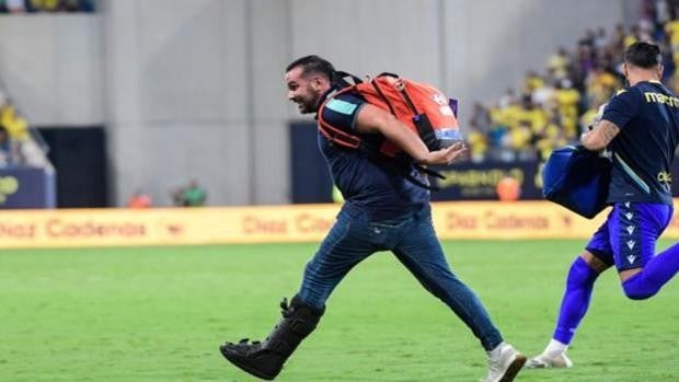 El cardiólogo del Cádiz - Barça: «Todos, incluido Cristian, tenían una actitud colaborativa»