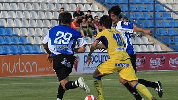 Kiko Femenía y el Cádiz CF: un reencuentro con malos recuerdos