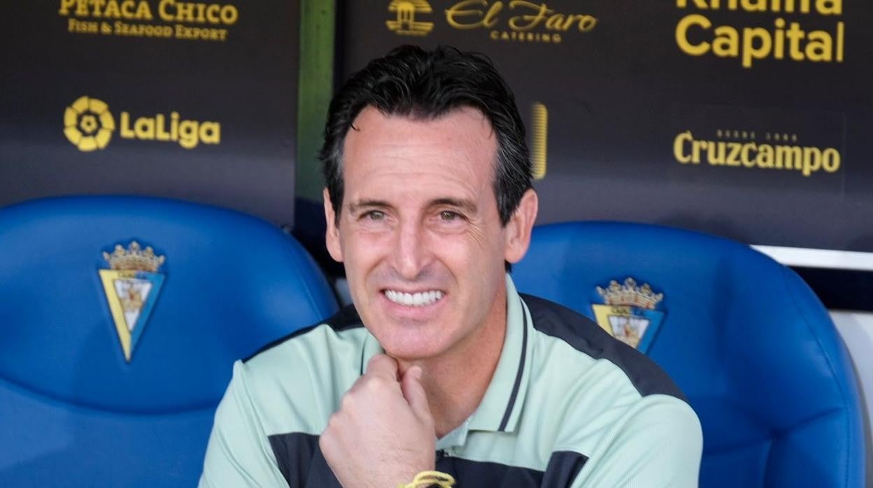 Unai Emery en el banquillo de Carranza