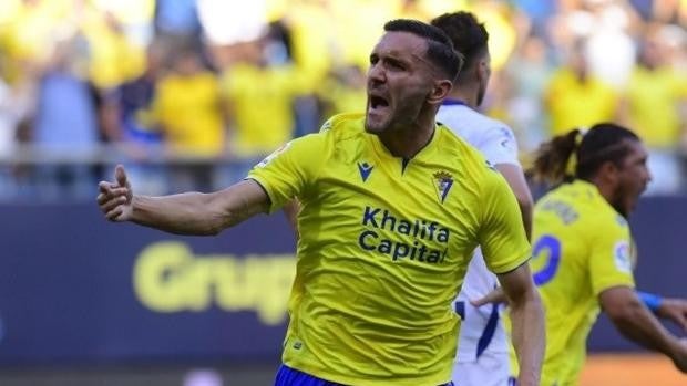 (VÍDEO) Lucas Pérez: «Lo repito una vez: yo estoy feliz en el Cádiz CF»