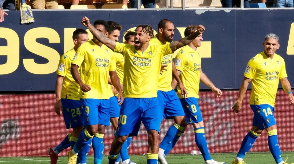 Bongonda celebra su gol ante el Atlético