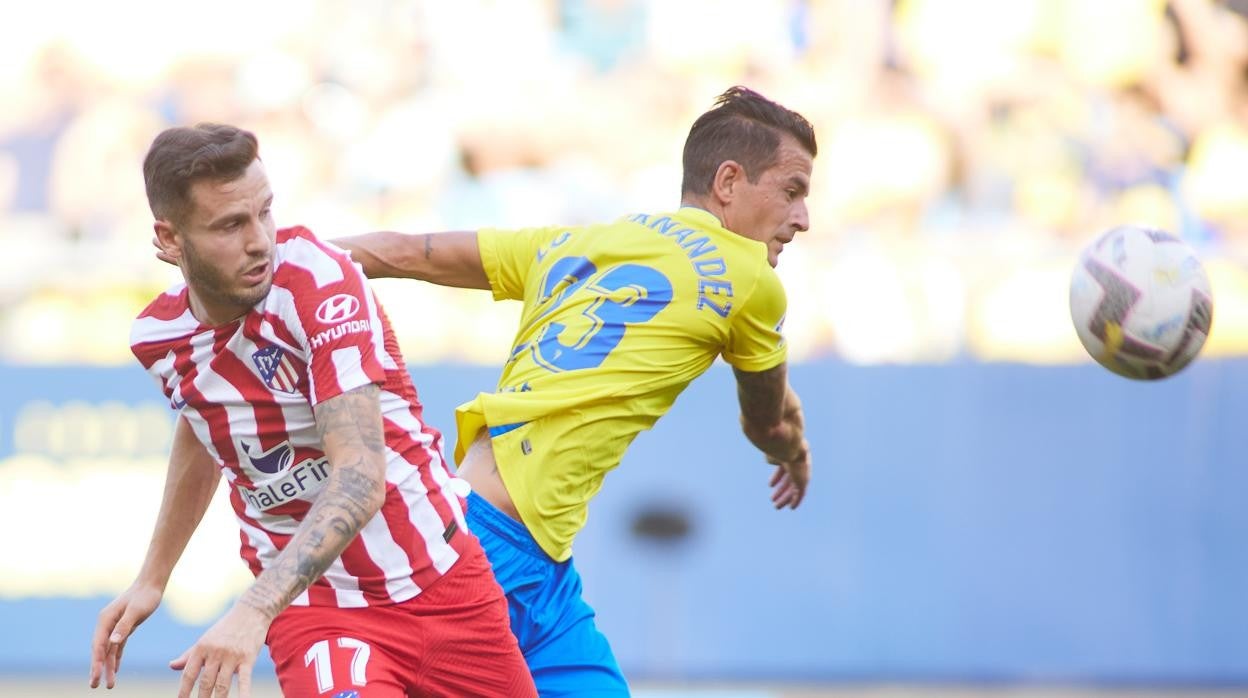 Luis Hernández actuó como lateral derecho ante el Atlético de Madrid.