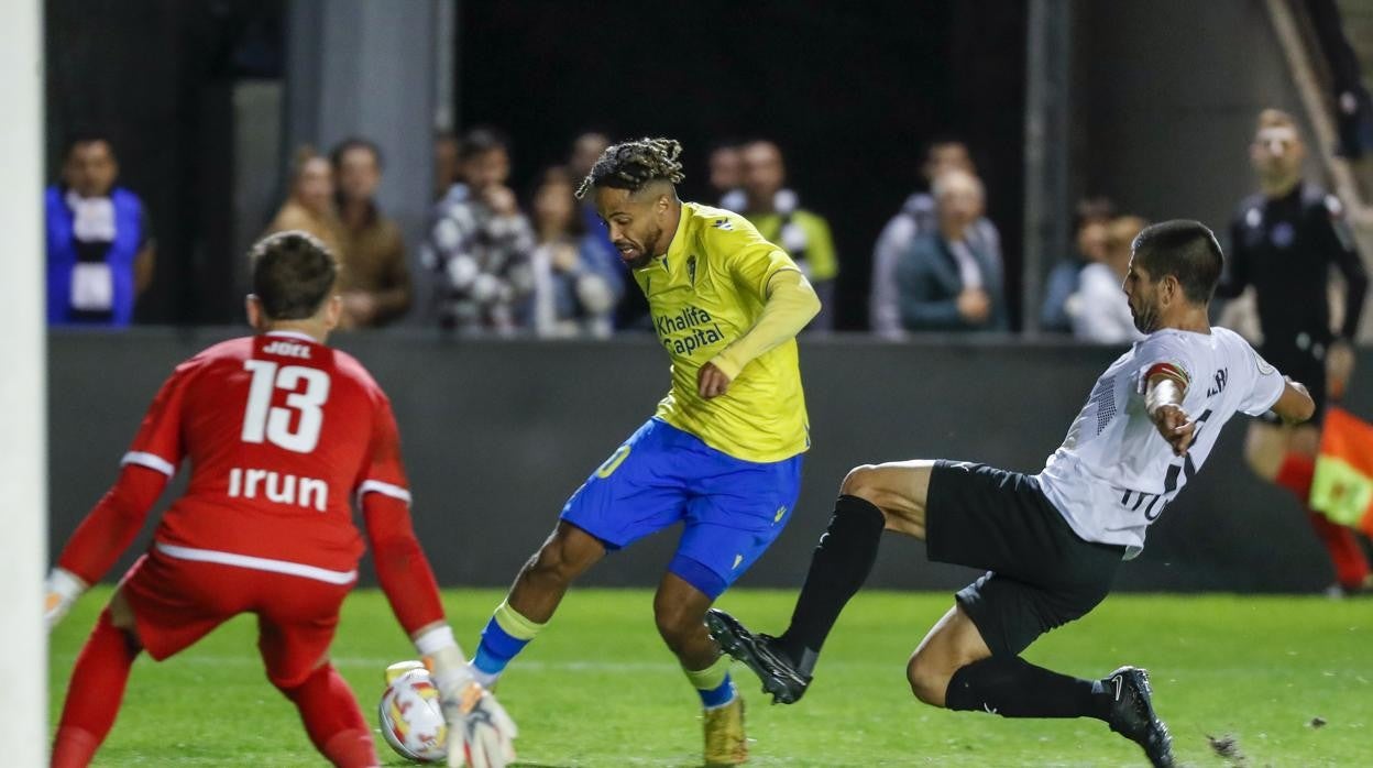 Bongonda en una acción del partido