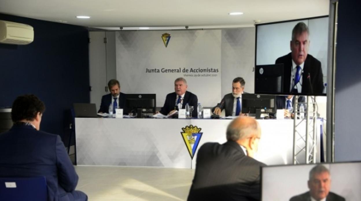 Junta de Accionistas del Cádiz CF