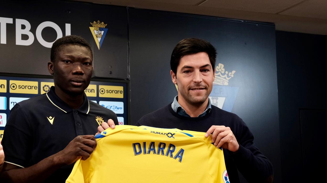 Diarra y Borja Lasso en la presentación del jugador