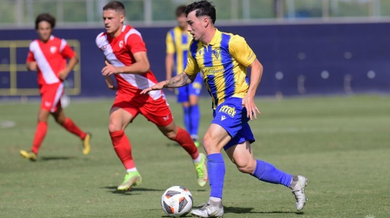 Joel Jorquera ha abandonado las filas del Cádiz CF Mirandilla.