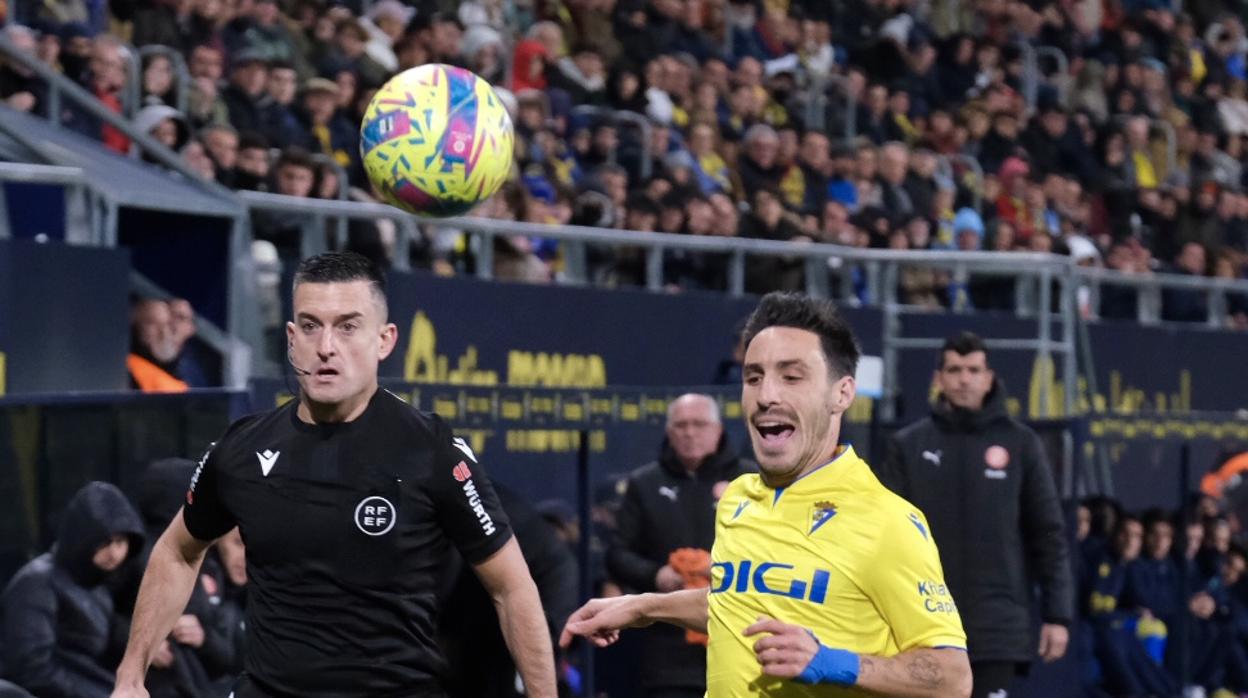 El Cádiz CF ganó 2-0 al Girona.