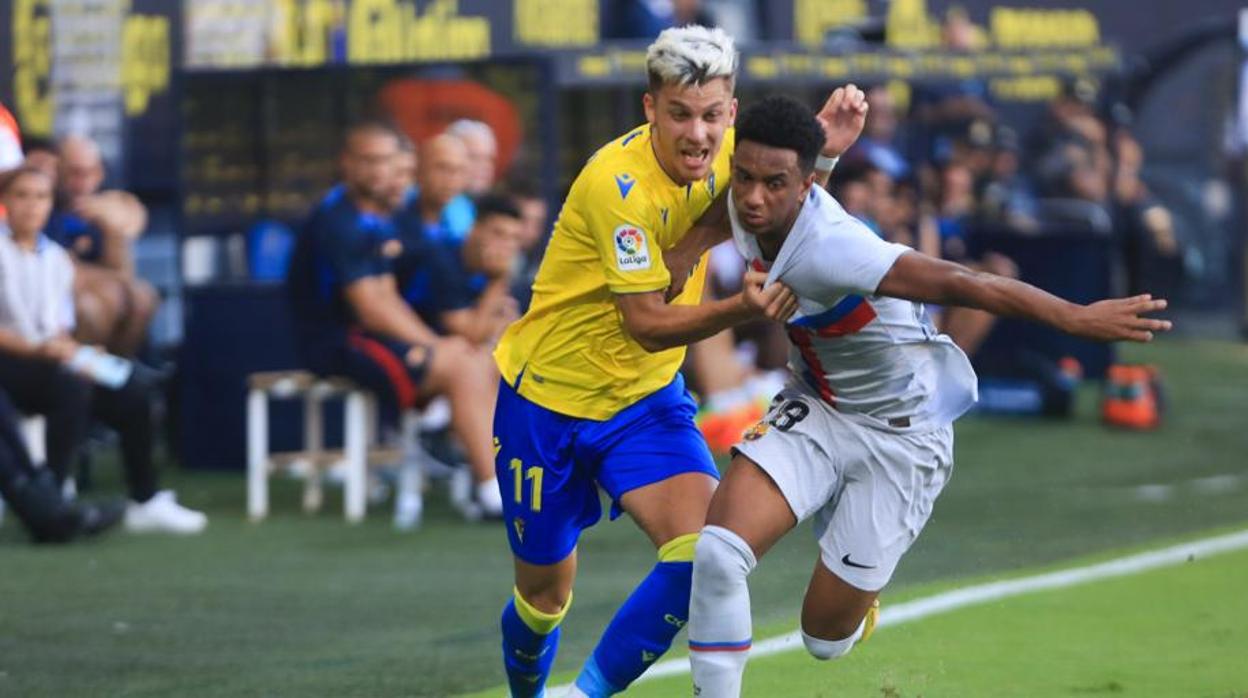 Iván Alejo en el partido ante el Barcelona