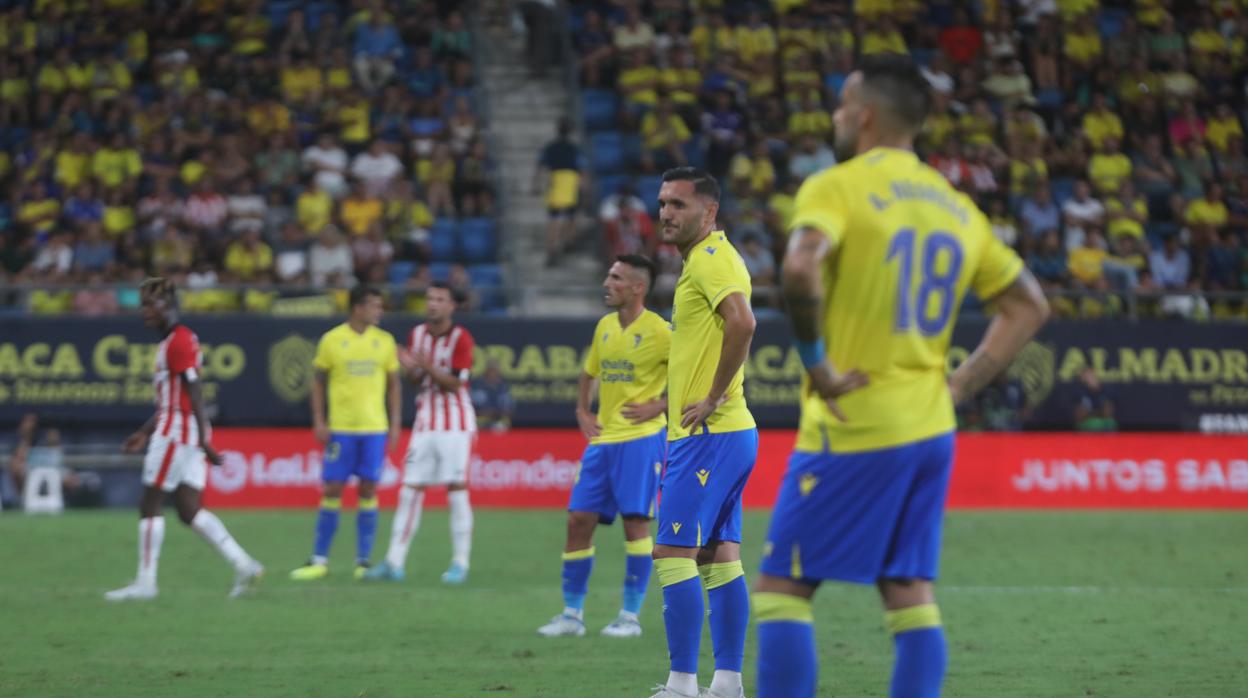 El Cádiz comenzó con mal pie la Liga.