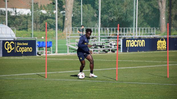 (Previa) Un derbi con el abismo como principal amenaza