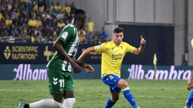 Betis - Cádiz: Horario, fecha, TV y dónde ver online