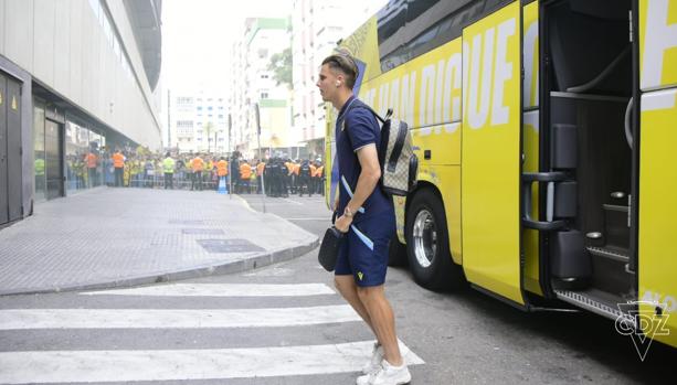 Las alineaciones del Cádiz - Valencia
