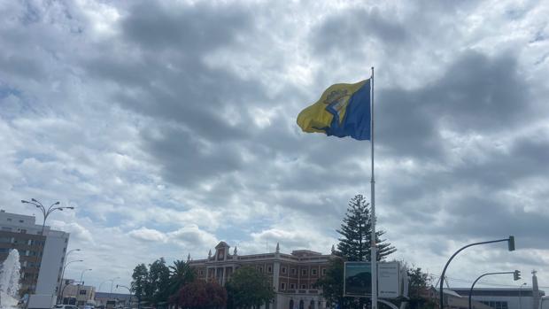 Cádiz aguarda para celebrar la permanencia
