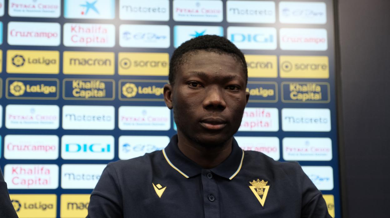 Youba Diarra, centrocampista del Cádiz CF.