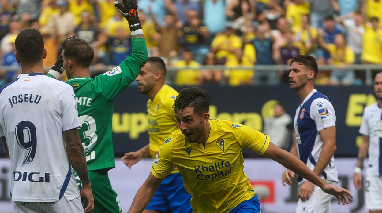 Cádiz CF y Espanyol jugaron la temporada pasada en Primera.