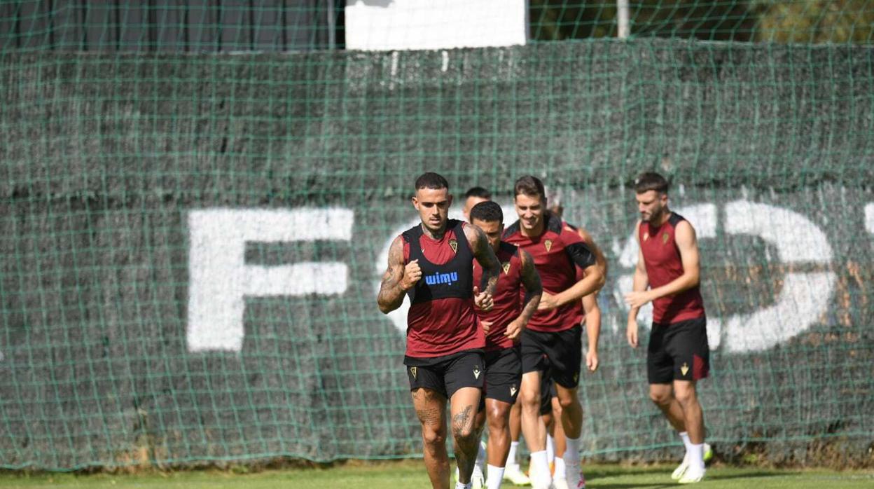 Entrenamiento del Cádiz en Marbella