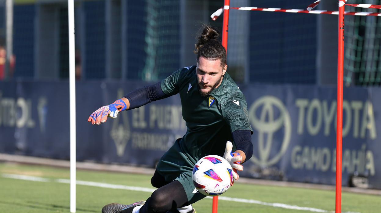 Conan Ledesma en un entrenamiento de esta pretemporada