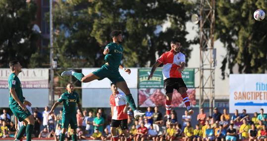 El Cádiz CF continúa con su pretemporada.