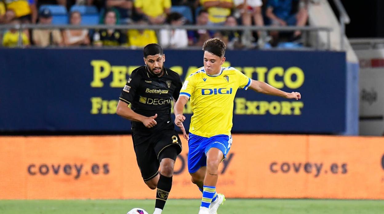 Bastida en el Trofeo ante el Lecce