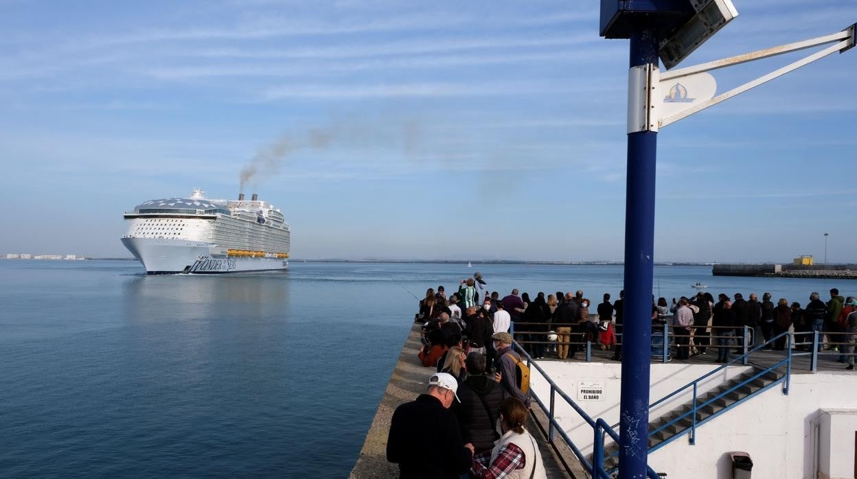 Un premio de 6.000 euros para la mejor copla de Carnaval dedicada al mar