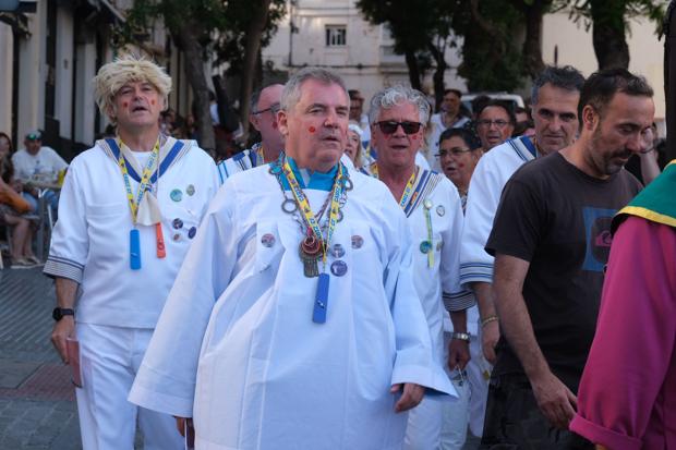 Vizcaíno, uno más del coro de Luis Frade 'Un coro de la hostia'