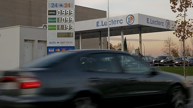 El IPC sigue en negativo y cae en octubre al -0,7% por carburantes y lubricantes