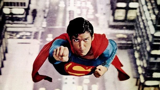 Según los cómics, el único punto débil de Superman es el cristal verde de la kriptonita. En la Tierra, el kriptón está en forma de gas por encima de los -52ºC