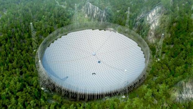 El gigantesco radiotelescopio chino FAST