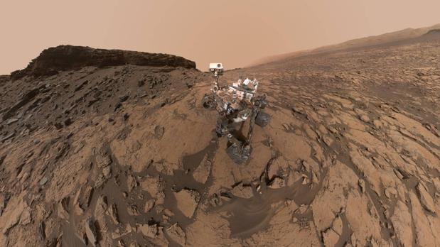 Un «selfie» de Curiosity, el laboratorio móvil de la NASA que está explorando Marte desde agosto de 2012