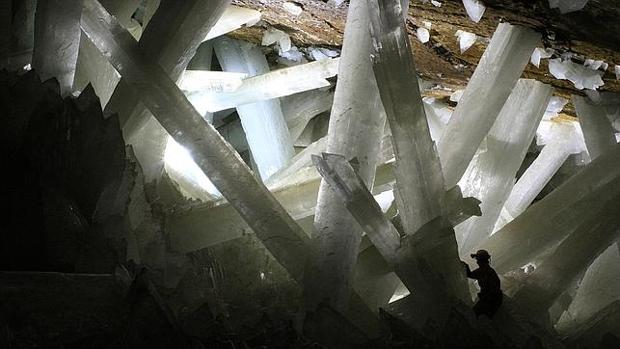 La cueva de los cristales gigantes de Naica, en México