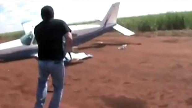 La insólita «técnica» de la policía brasileña para frenar un avión de traficantes