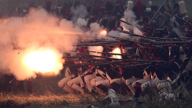 Tropas napoleónicas en una recreación de la batalla de Waterloo celebrada en 2015