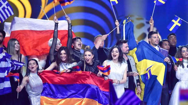 Ucrania impide la entrada a tres periodistas rusos que iban a cubrir Eurovisión