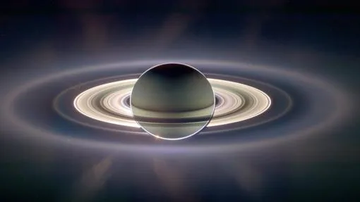 Increíble vista de los anillos de Saturno