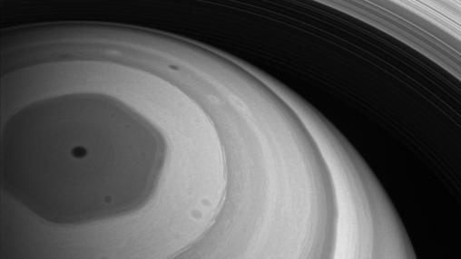 El polo norte de Saturno, visto por Cassini
