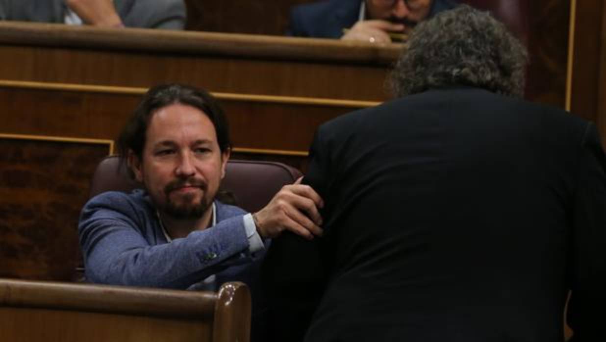 Miembros de Podemos piden en los tribunales retirar los estatutos impuestos por Pablo Iglesias