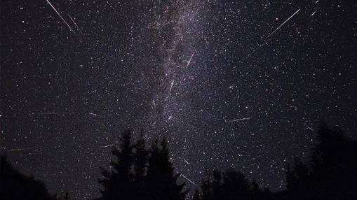 Lluvia de estrellas de las Dracónidas, cuyo radiante está en la constelación del Dragón