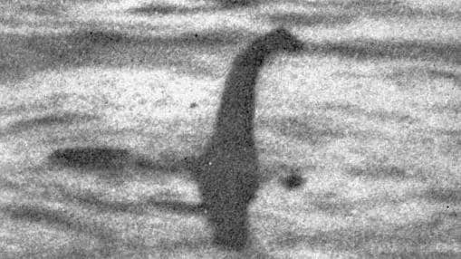 La típica foto borrosa del monstruo del lago Ness