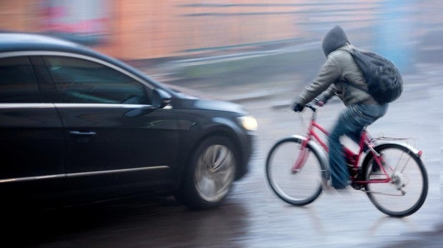 ¿A quién mataría un coche autónomo en un accidente inevitable?