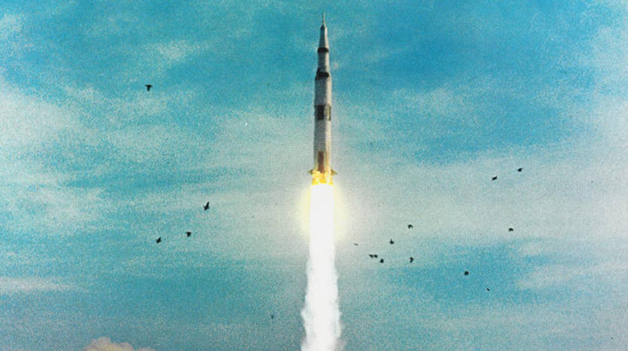 El lanzamiento del Apolo VIII el 21 de diciembre de 1968