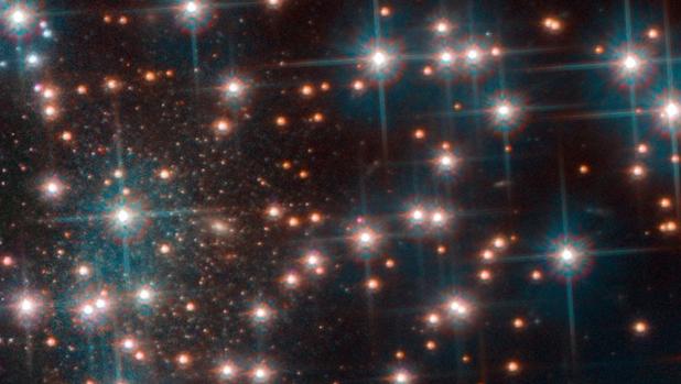 El Hubble descubre por casualidad una galaxia cercana