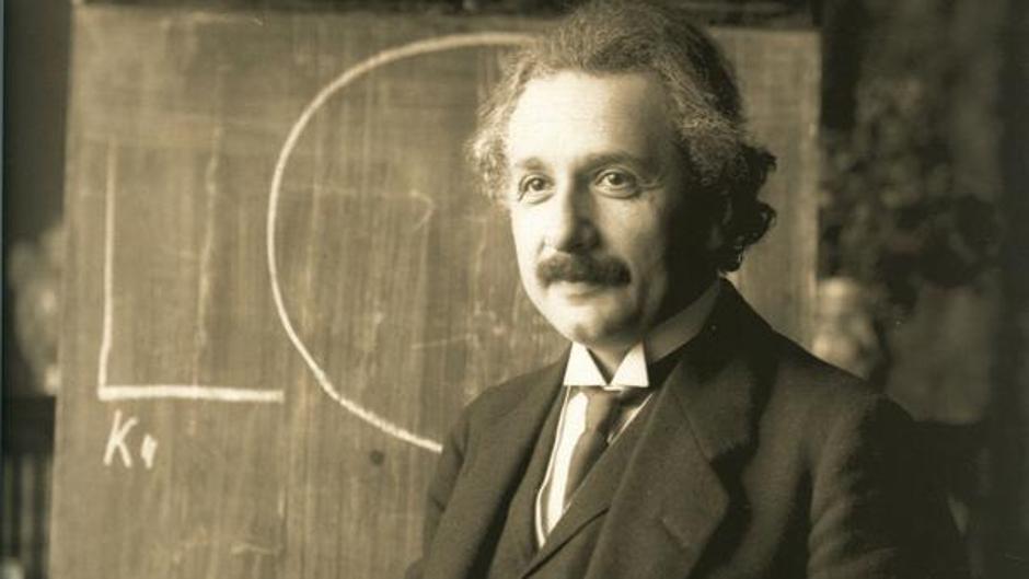 Aparece un audio de Einstein hablando de su arrepentimiento por la bomba atómica