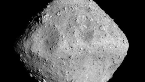 Ryugu, la «peonza cósmica» nacida de un cataclismo